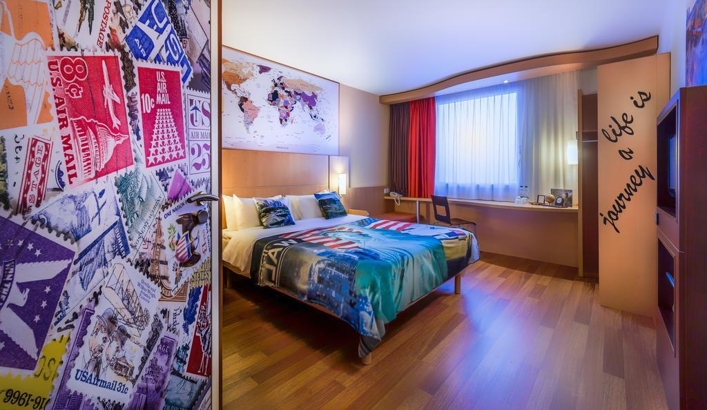 Hotel Ibis Reduta 3*