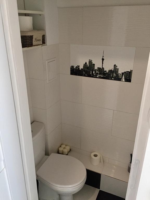 Apartament Zelazna Apartment