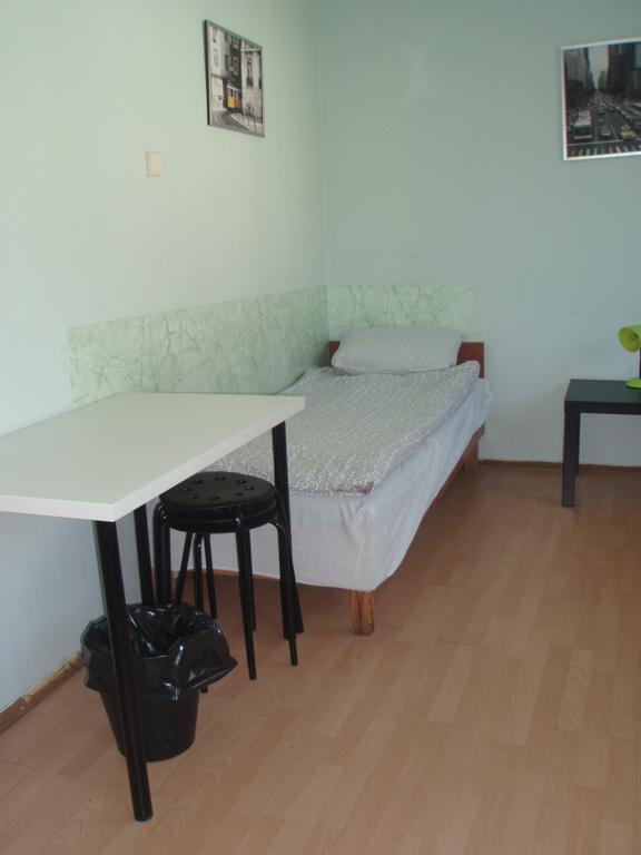 Pracownicze Twardowski Hostel Warsaw