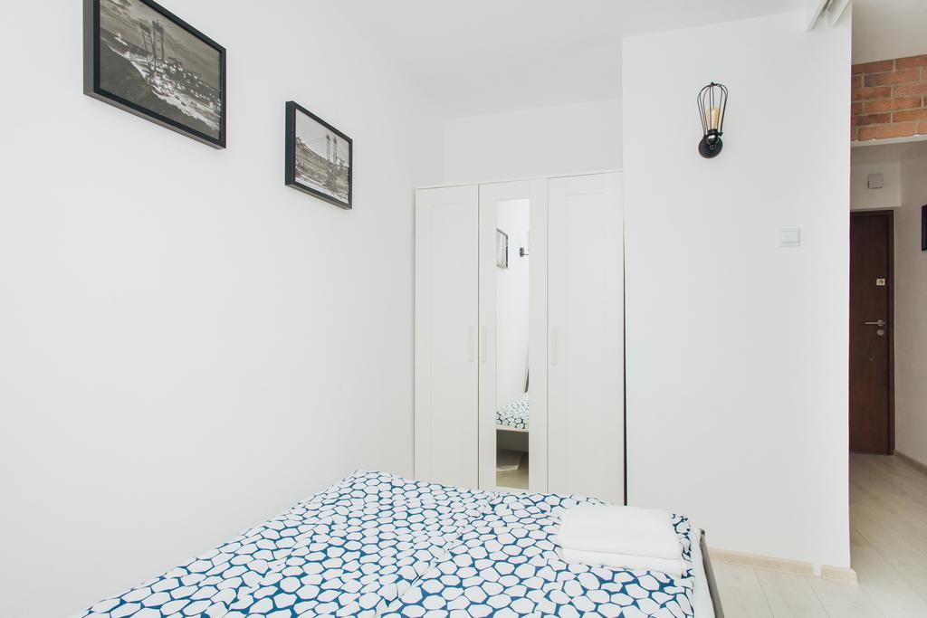 Shortstaypoland Pereca Apartment *