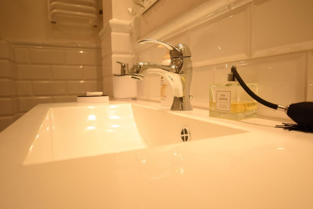 Elegant Apartment Foksal * Warsaw