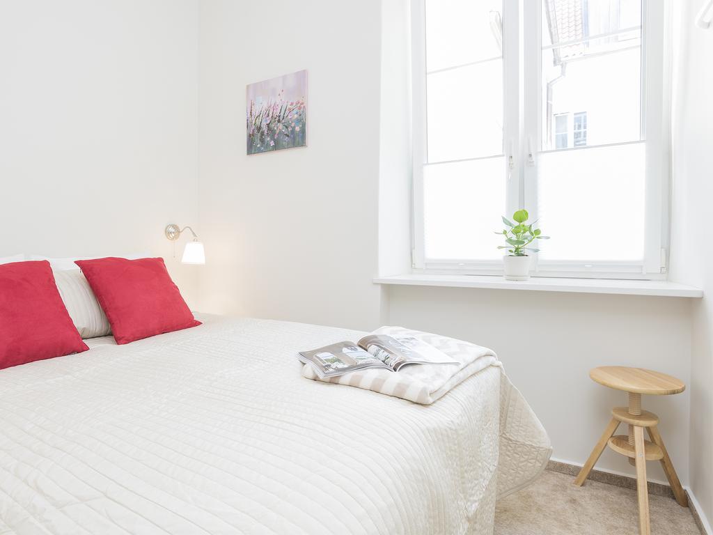 Apartment Delightful New Town Square *