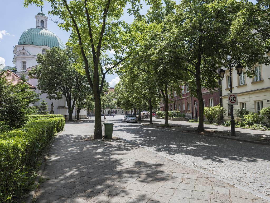 Apartment Delightful New Town Square