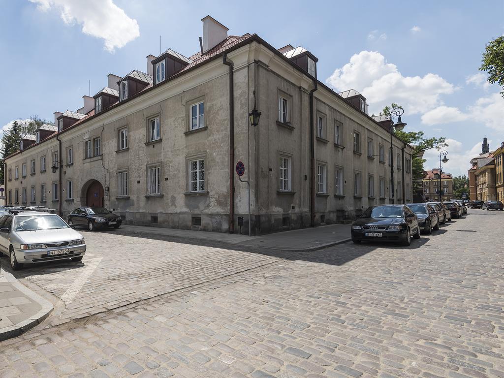 Apartment Delightful New Town Square *
