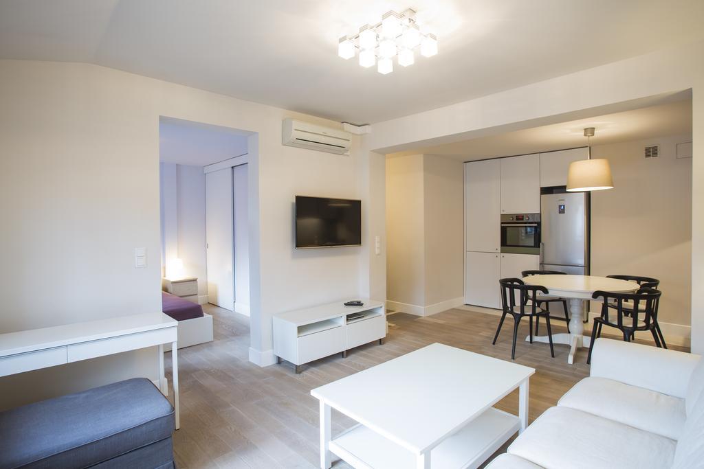 Aparthotel Royal Route 3*