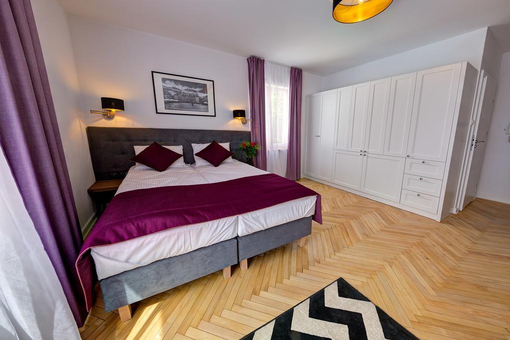 Apartment Smiala 77 Warschau