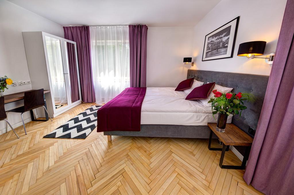 Smiala 77 Apartment Warsaw