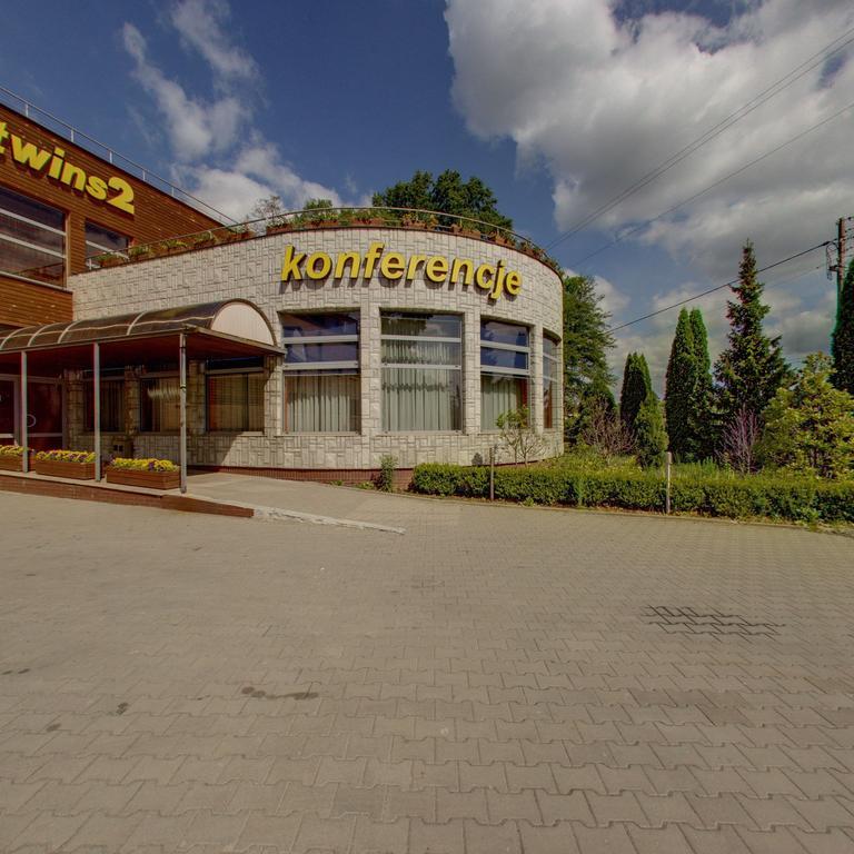 Twins Ii Hotel