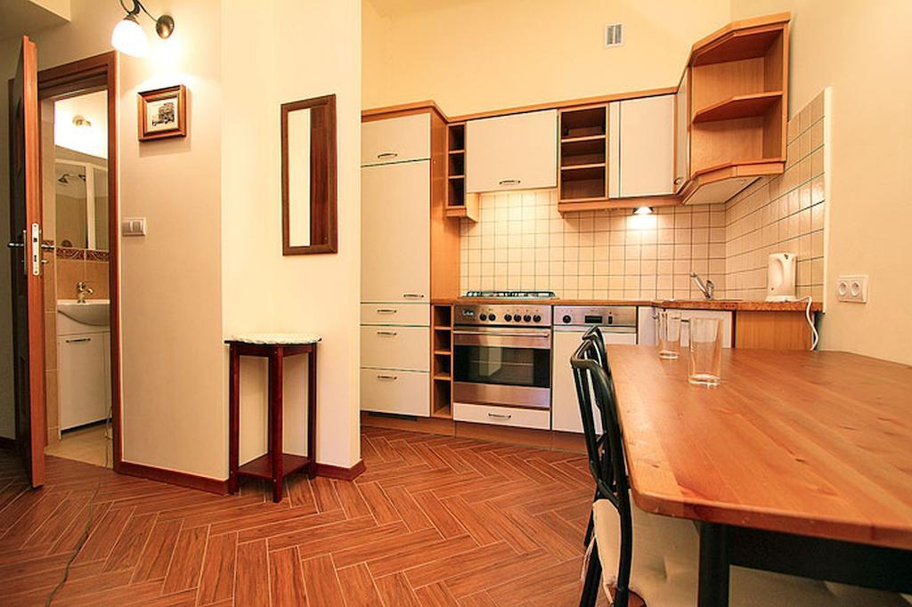 Capital Apartments - Centrum - Pokorna Warsaw