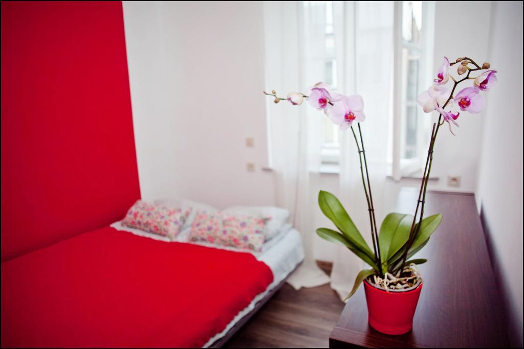 Emma Hostel Warsaw