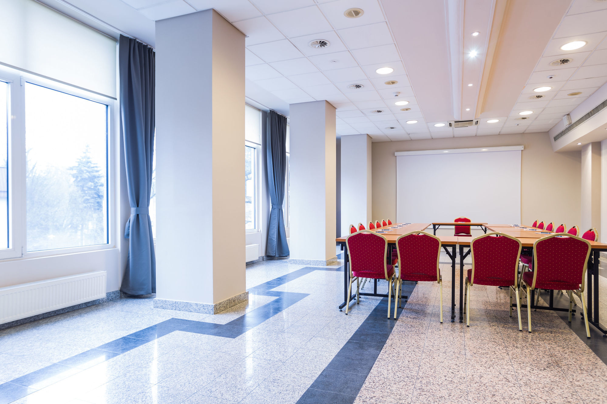 Belwederski 3* Warsaw
