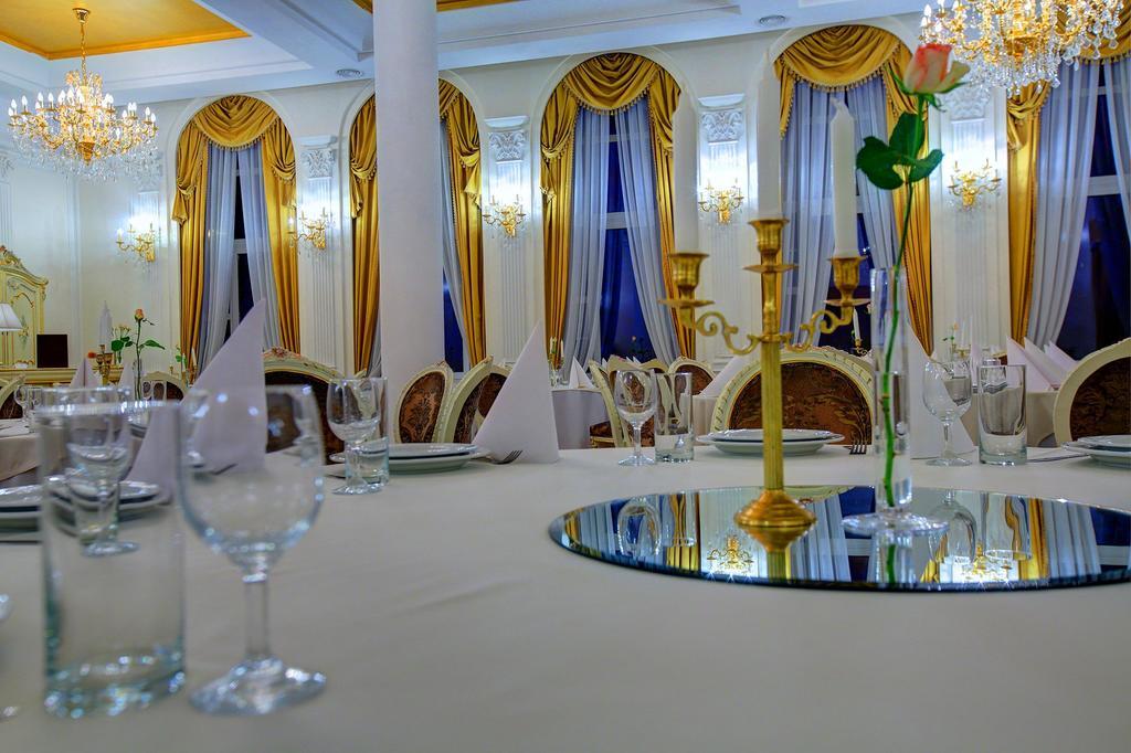 Hotel Holiday Park 3* Warsaw