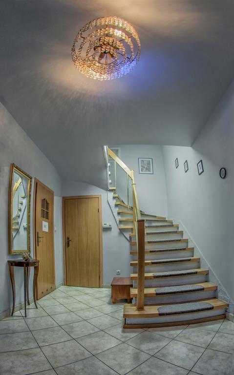 Wilanowska Hostel