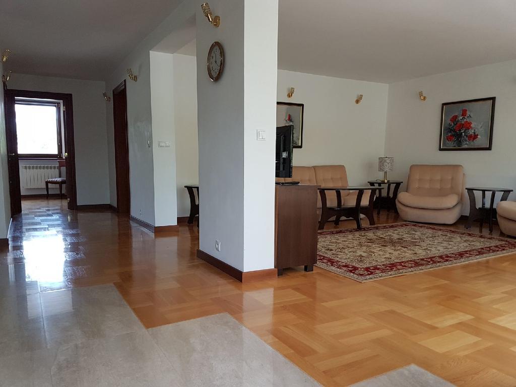Apartment Nowiniarska Near The Old Town Apartment *