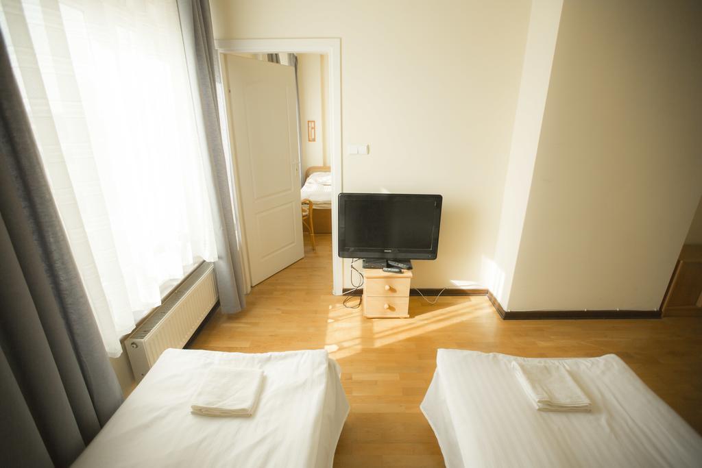 Pokoje Goscinne Animar Nocleg ze śniadaniem Warszawa