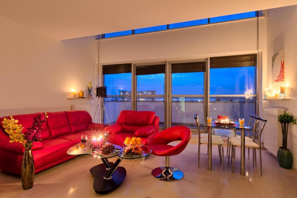 City Aparthotel Wola 3* Warsaw