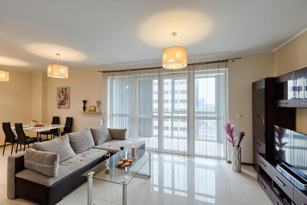 City Aparthotel Wola 3* Warsaw