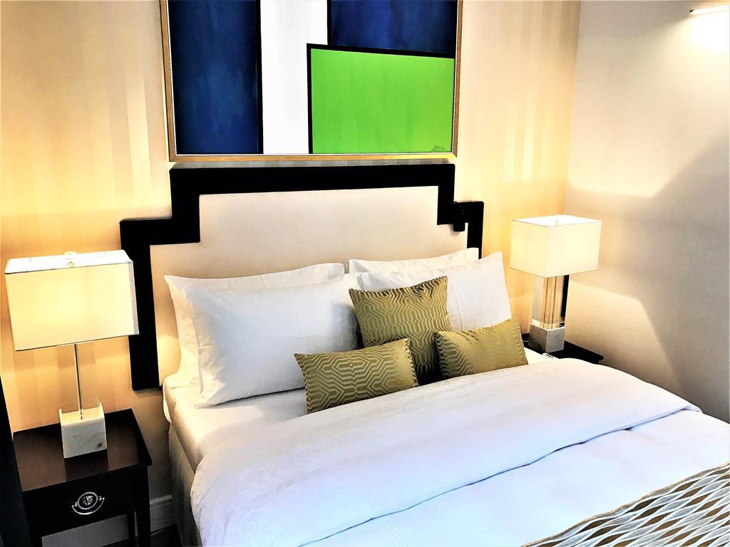 Luxury & Mondrian Market Square Ii 5*