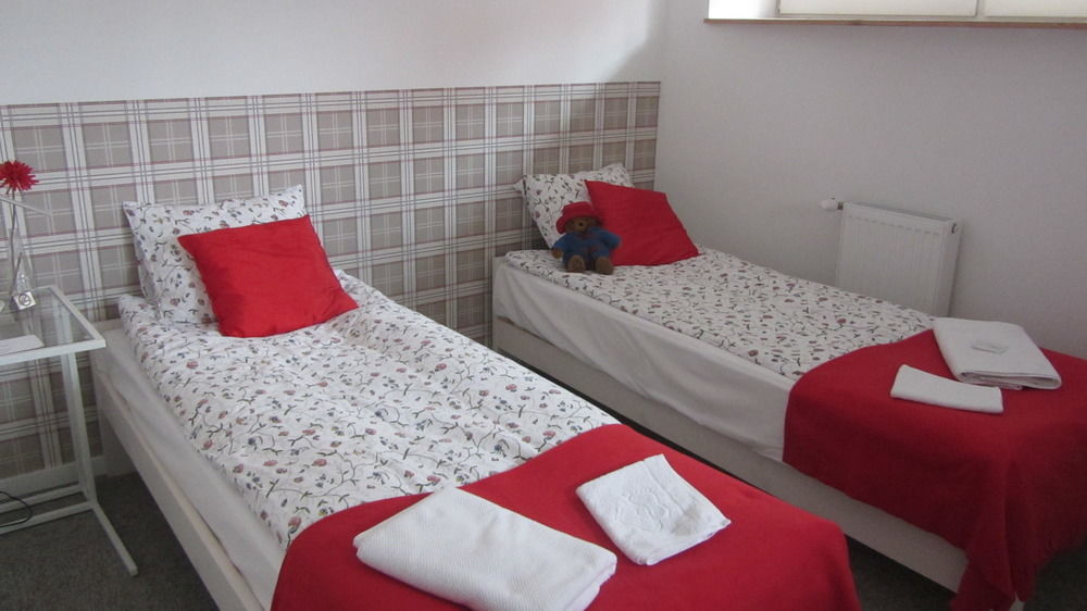 Ll20 Hostel