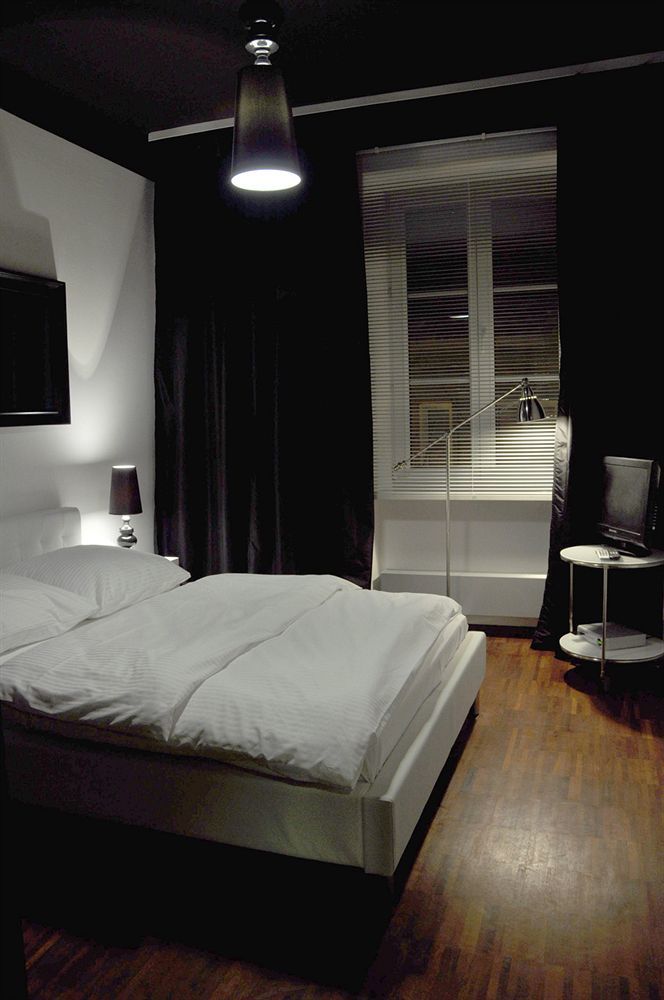 Guest house Chmielna 4*