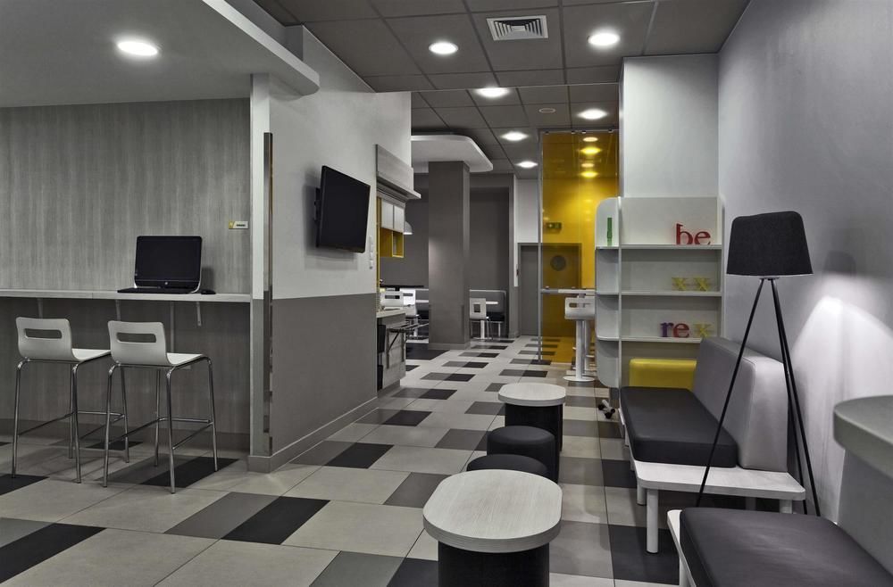 Khách sạn Premiere Classe Centrum