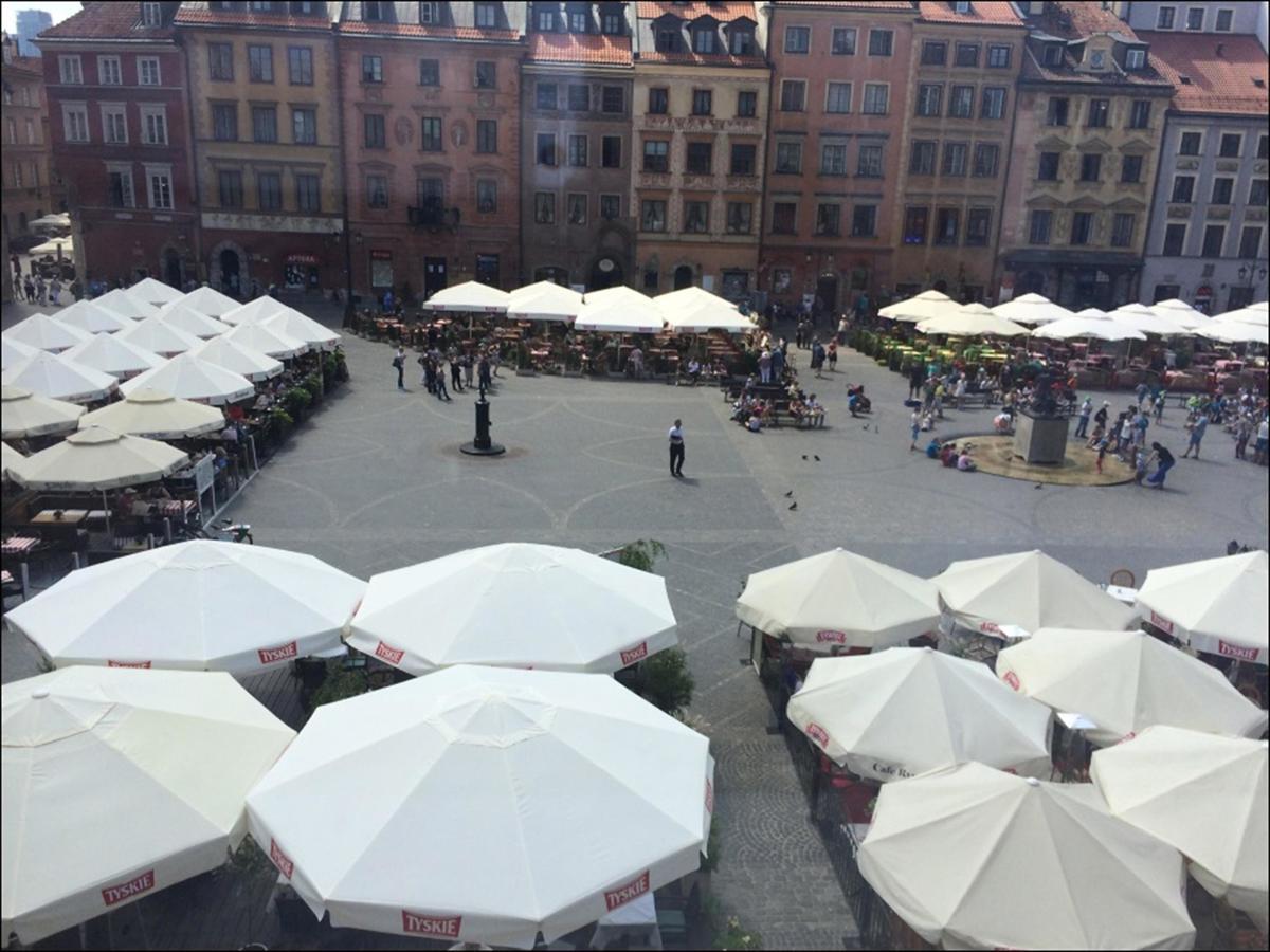 Apartment Rynek Starego Miasta 19 *