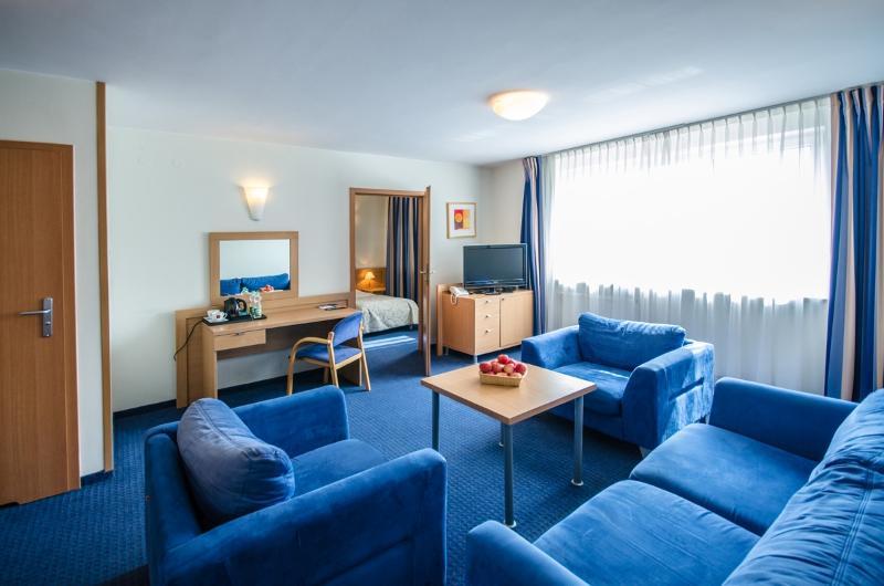 Hotel Wilanow By Desilva 3*