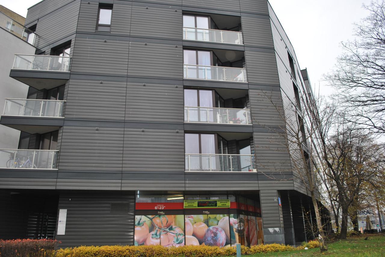 Pirelli Apartament *