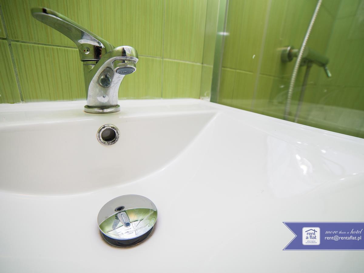 Rentaflat Romantic Studio Apartment Warsaw