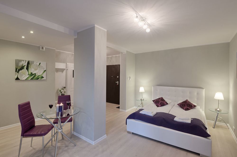 Aparthotel Ochota 3*