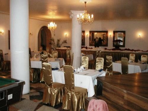My - Czarny Kot Bed & Breakfast Warsaw