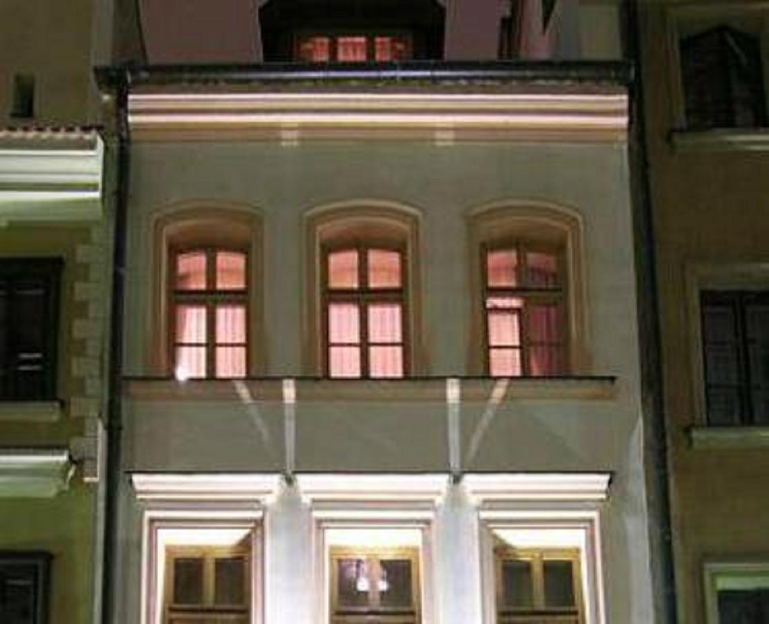 Duval Warsaw