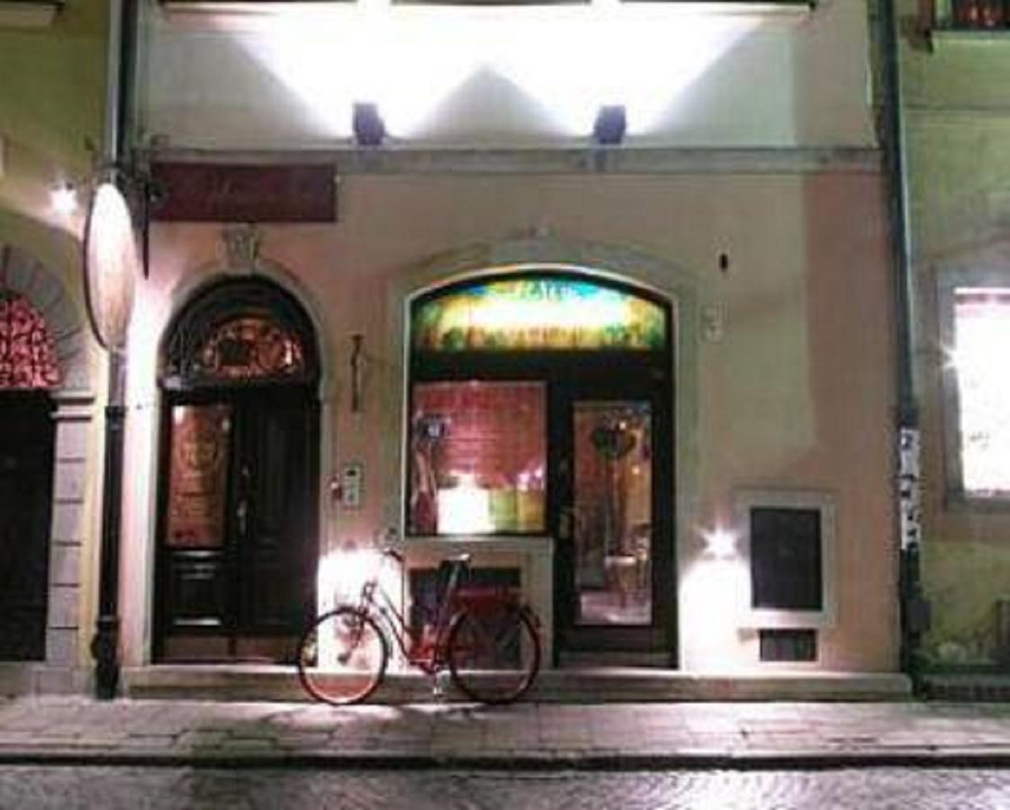 Duval Apartment *