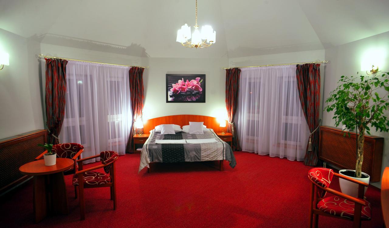 Hotel Zlote Deby