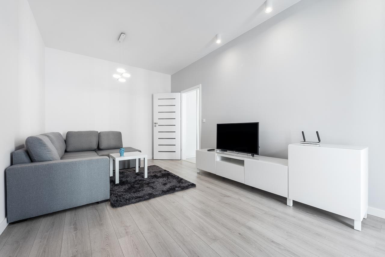 Executive Suites Moduo Apartment Warsaw