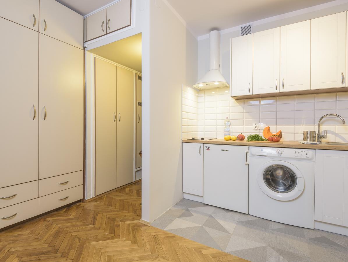 Heavenly In The Old Town Apartment