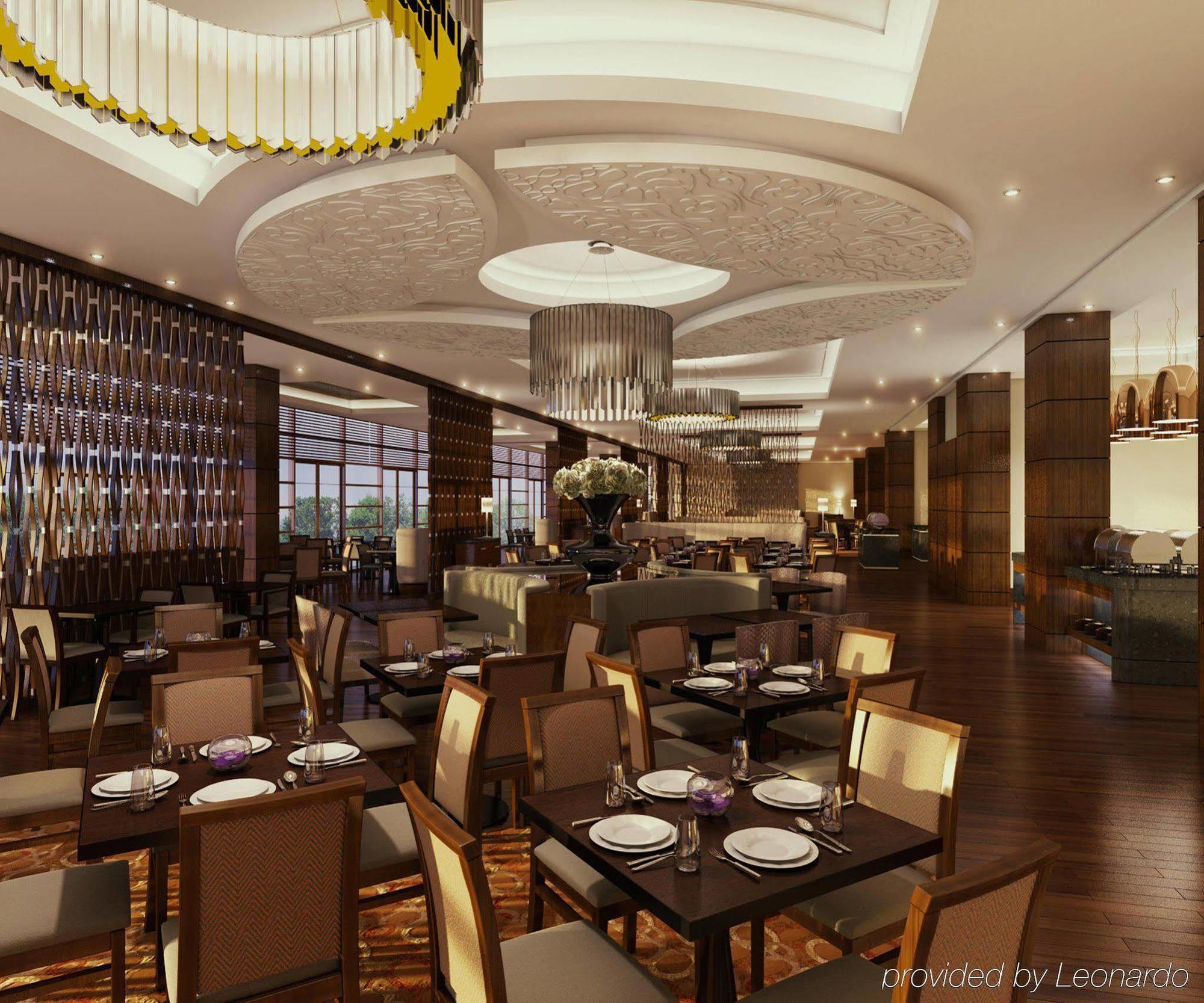 Doubletree By Hilton & Conference Centre 4*