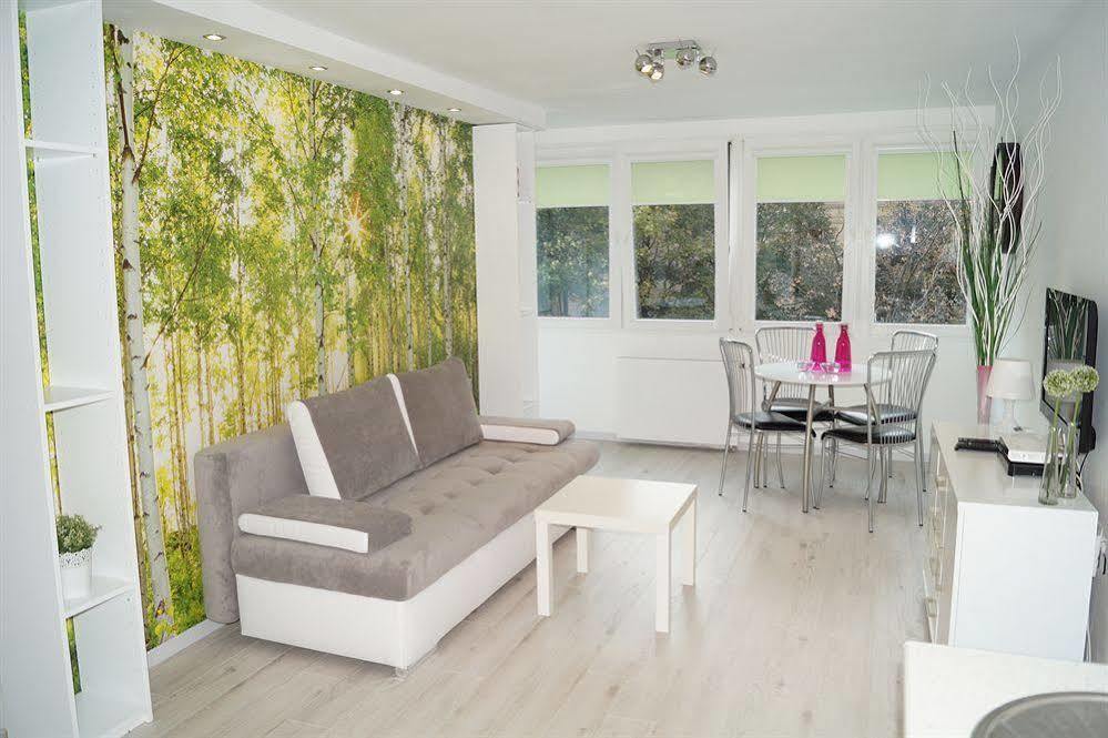 Apartment Centre