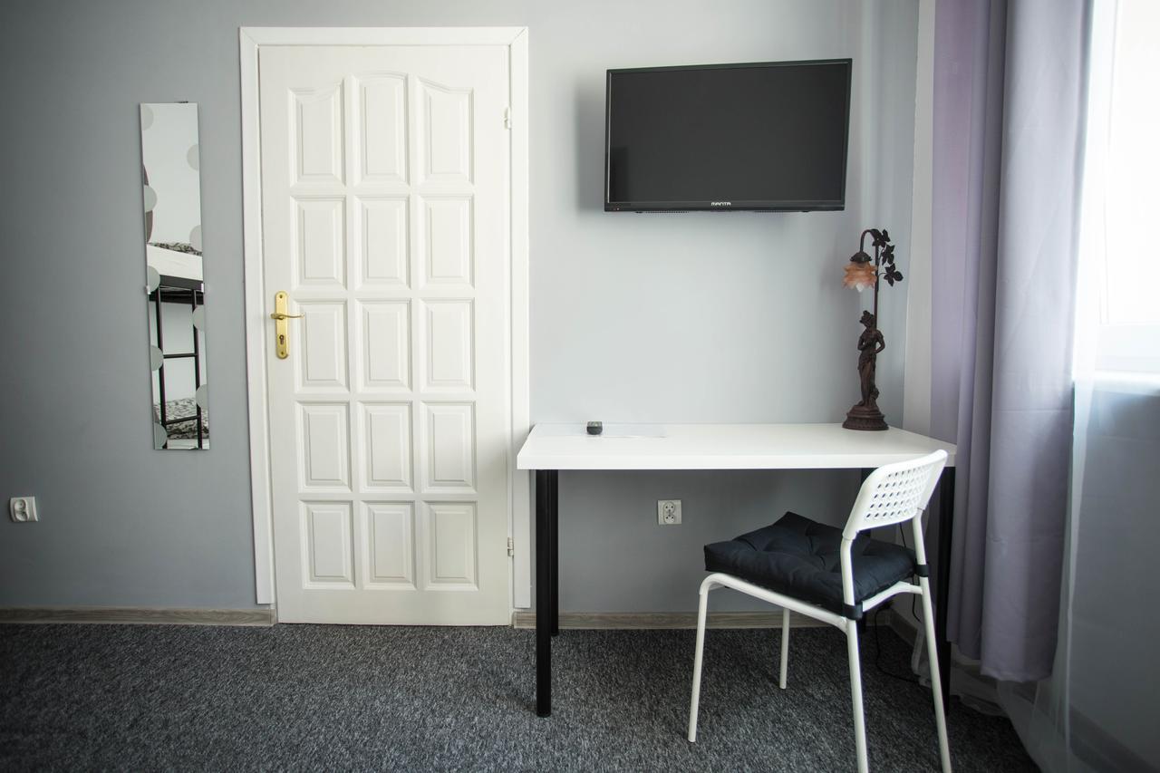 Moonriver Homestay Warsaw