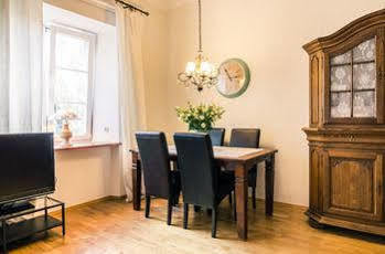 Apartment Rycerska - Stone Steps Warsaw