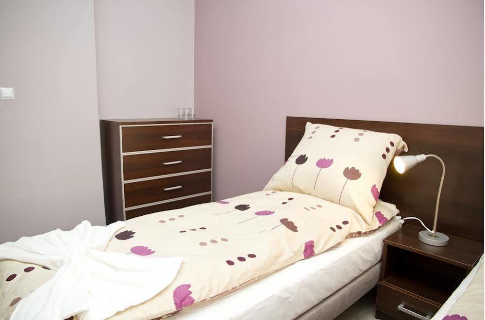 Homestay Club Hostel *