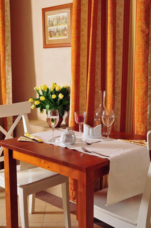 Guest house Willa Amfora Warsaw