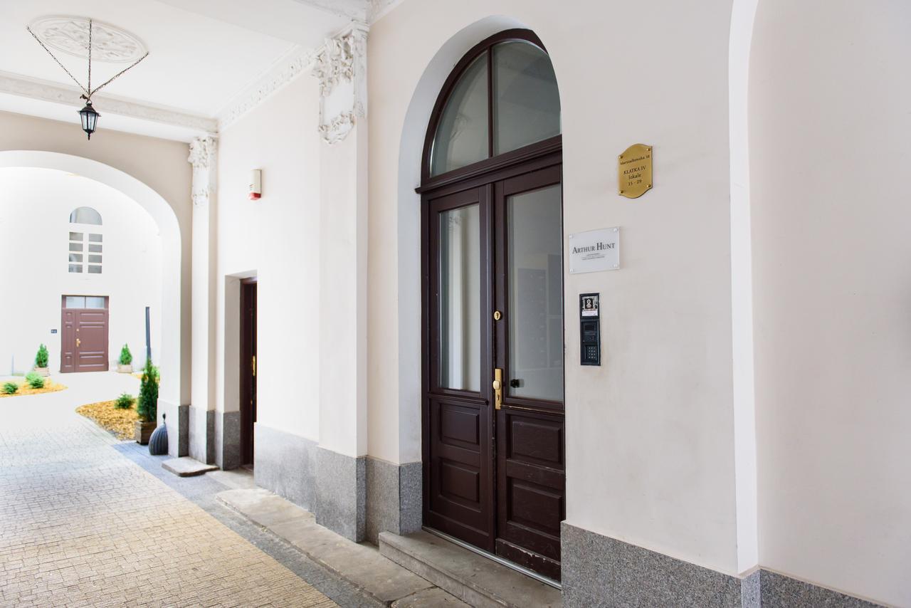 Hostel Constitution Square