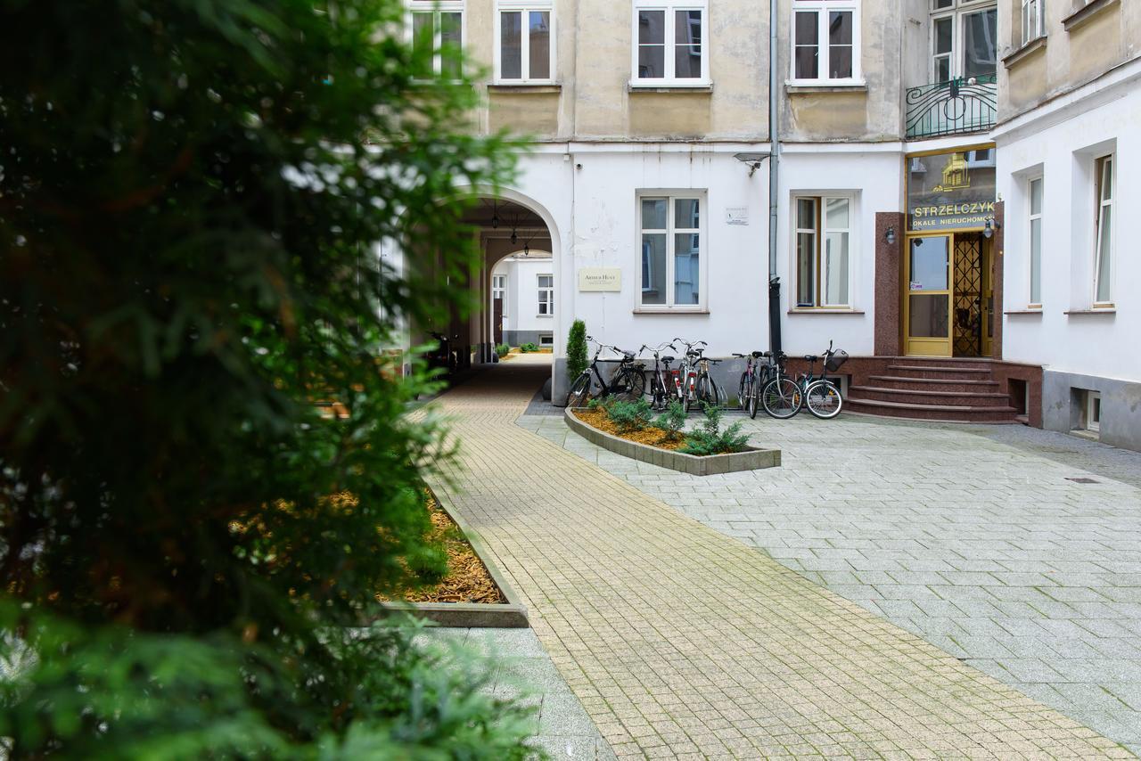 Constitution Square Hostel Warsaw