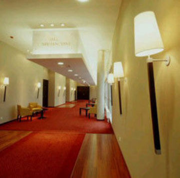 Campanile Centrum Hotel 3*