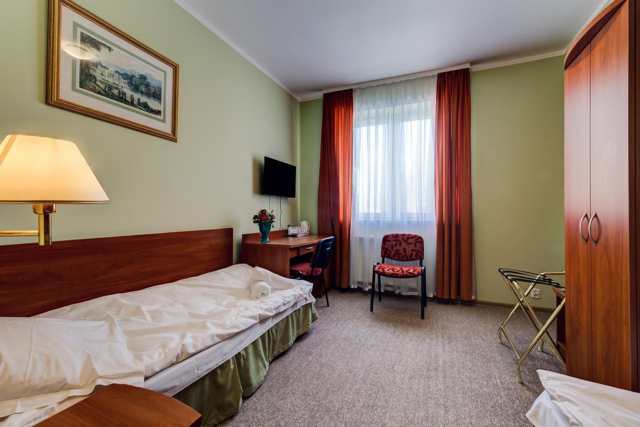 Plaza Nocleg ze śniadaniem 3*