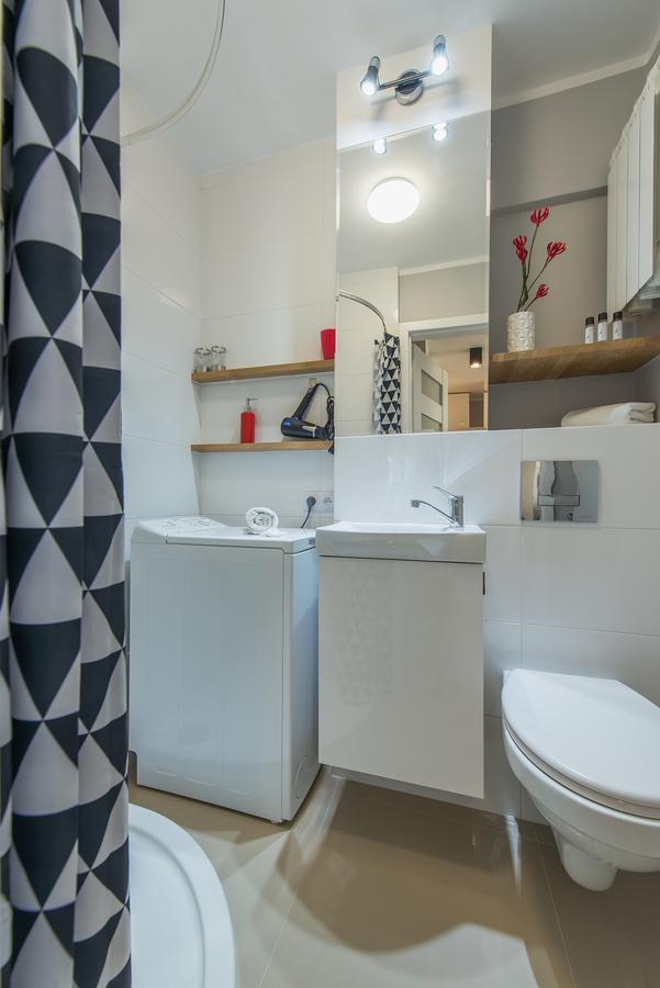 P&o Serviced Anielewicza Apartment