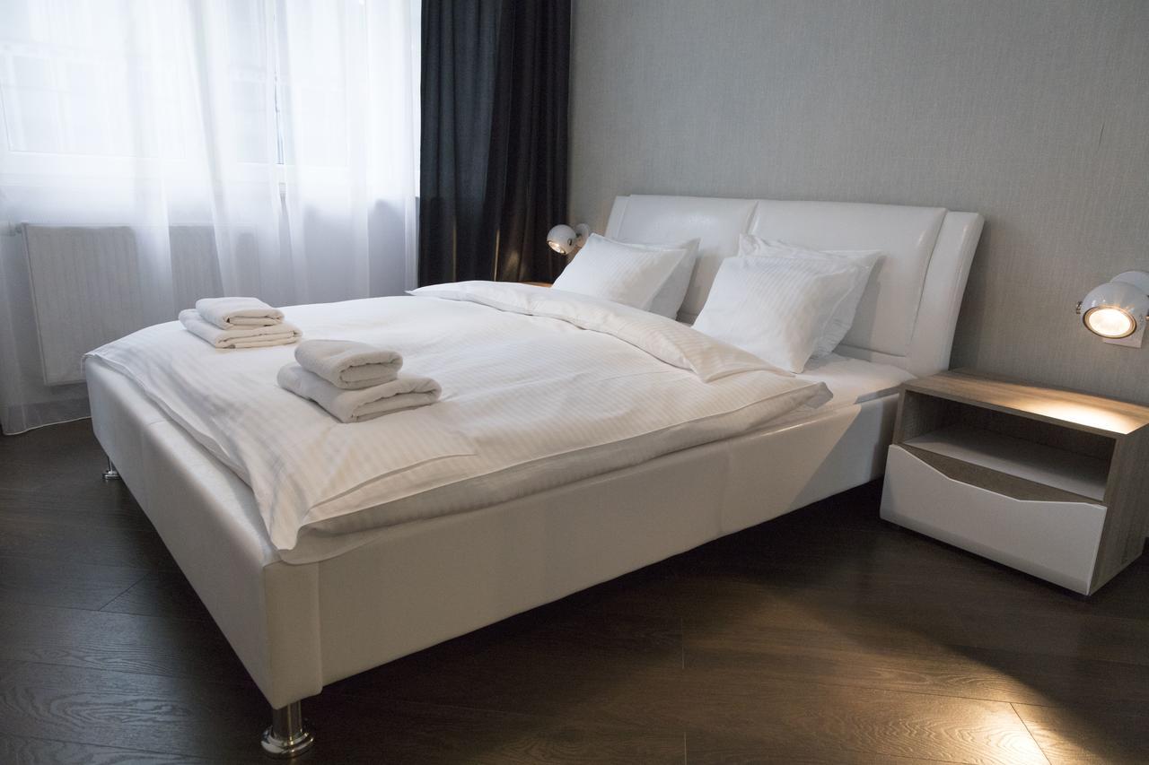 One By Your Freedom Apartment *
