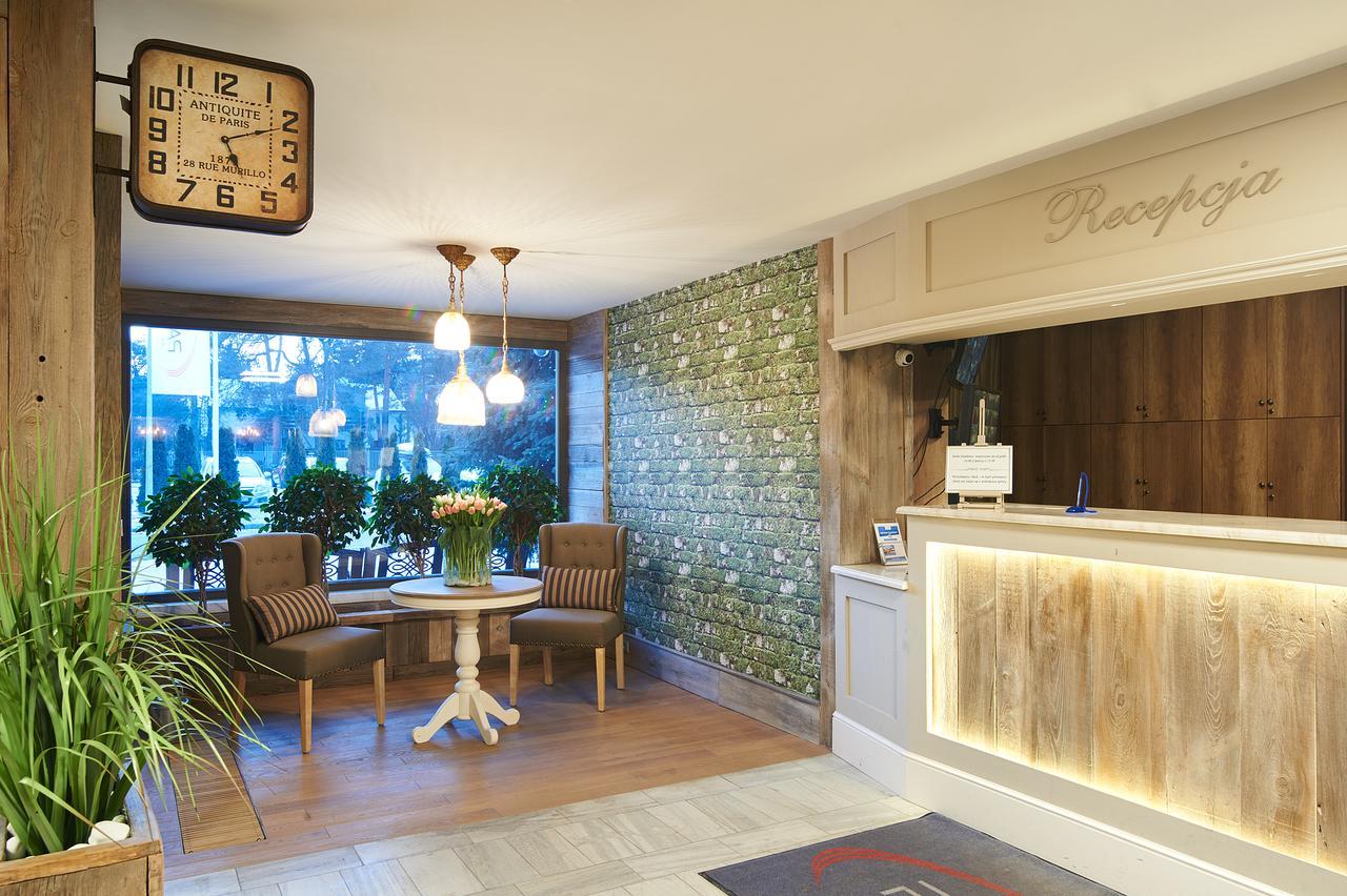 Hostel Obiekt Hotelarski Patron Warsaw