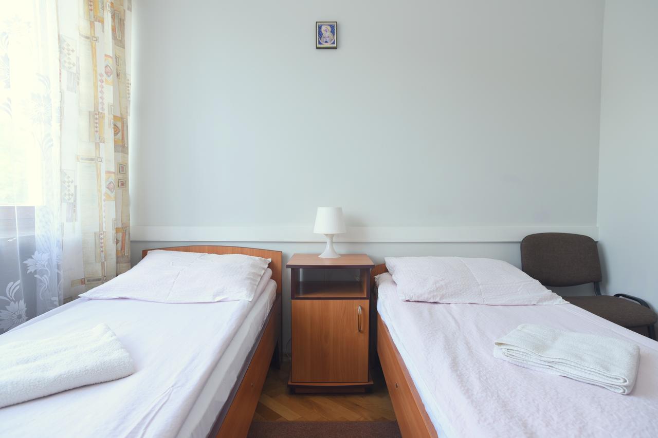Dobre Miejsce Dom Rekolekcyjny Holiday park Warsaw